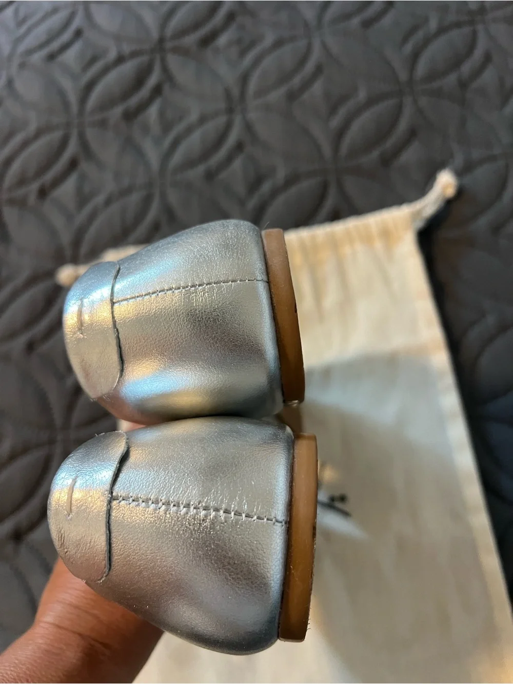 Beek: Swoop Leather Ballet Slipper - Silver EUC / Like New! Size 8.5 - Picture 7 of 7